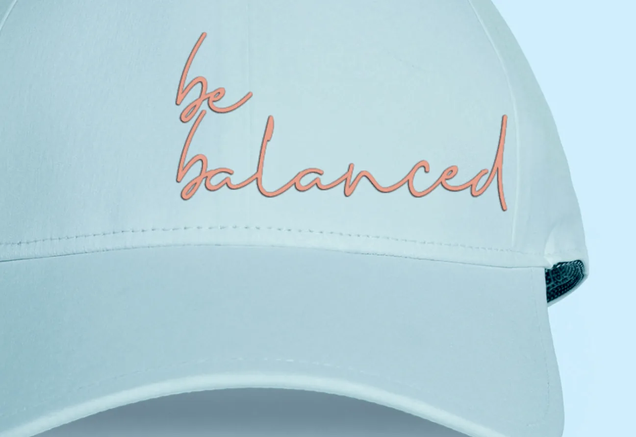 مركز التوازن — قبعة بشعار be balanced